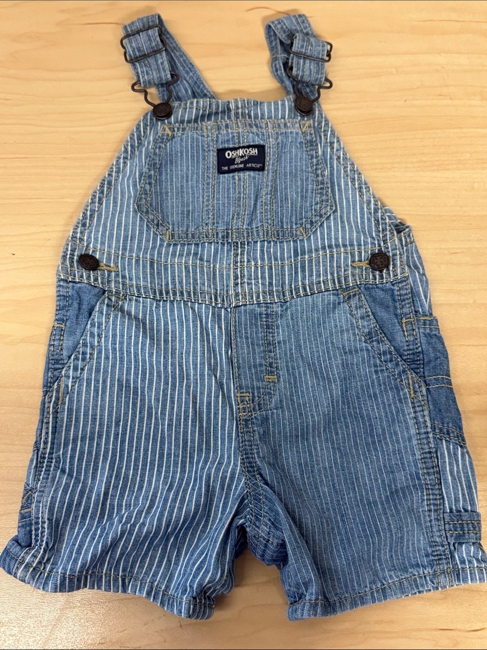 OshKosh B'gosh Blue Denim Pinstripe Kids Short Bib Overalls kids 18 months